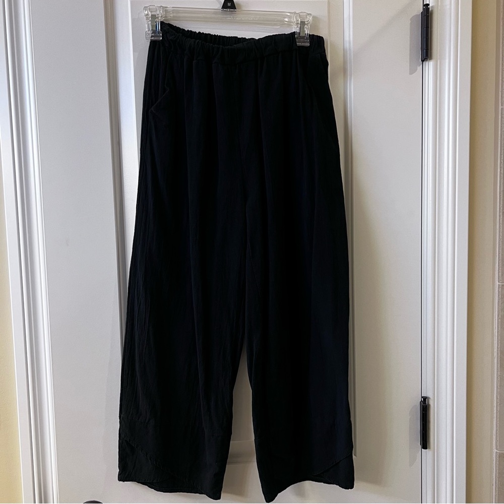 Black capri cotton mix